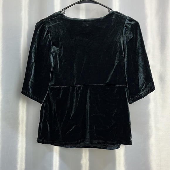 Knox Rose women’s top. 1595 - Picture 2 of 7